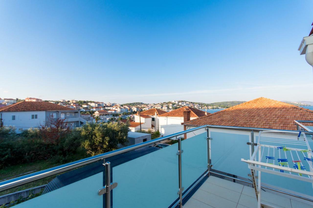 Apartments Cavar โตรกีร์ ภายนอก รูปภาพ